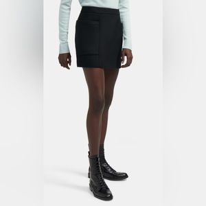 NWT Theory Wool Mini skirt in black
